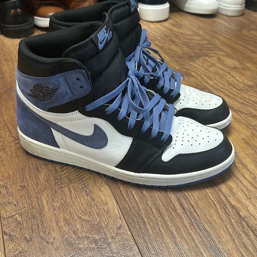 Air Jordan 1 blue moon 11.5 RARE